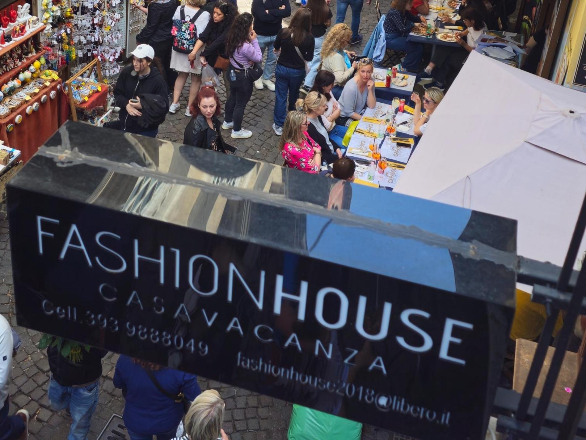 Fashion House Spaccanapoli Екстер'єр фото